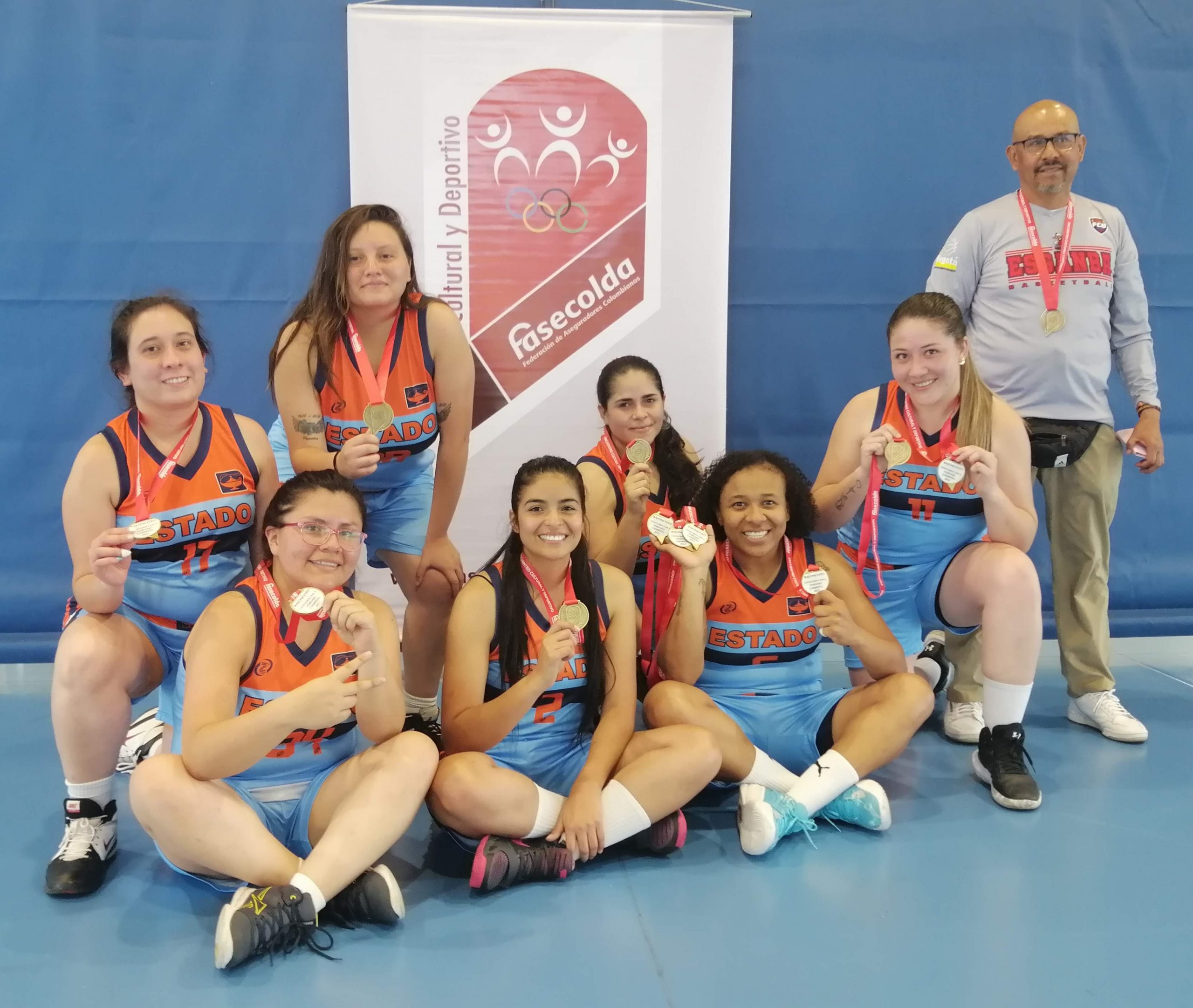 Campeón Baloncesto 2022 - Seguros del Estado Campeón Baloncesto 2022 - Seguros del Estado